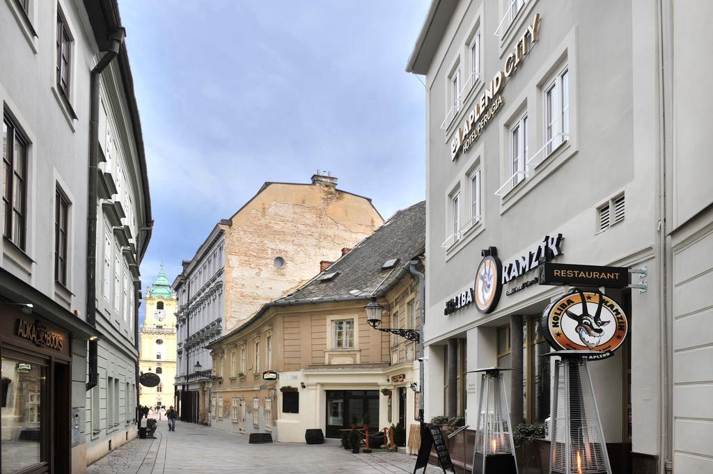 Aplend City Hviezdoslavovo Namestie Bratislava Dış mekan fotoğraf