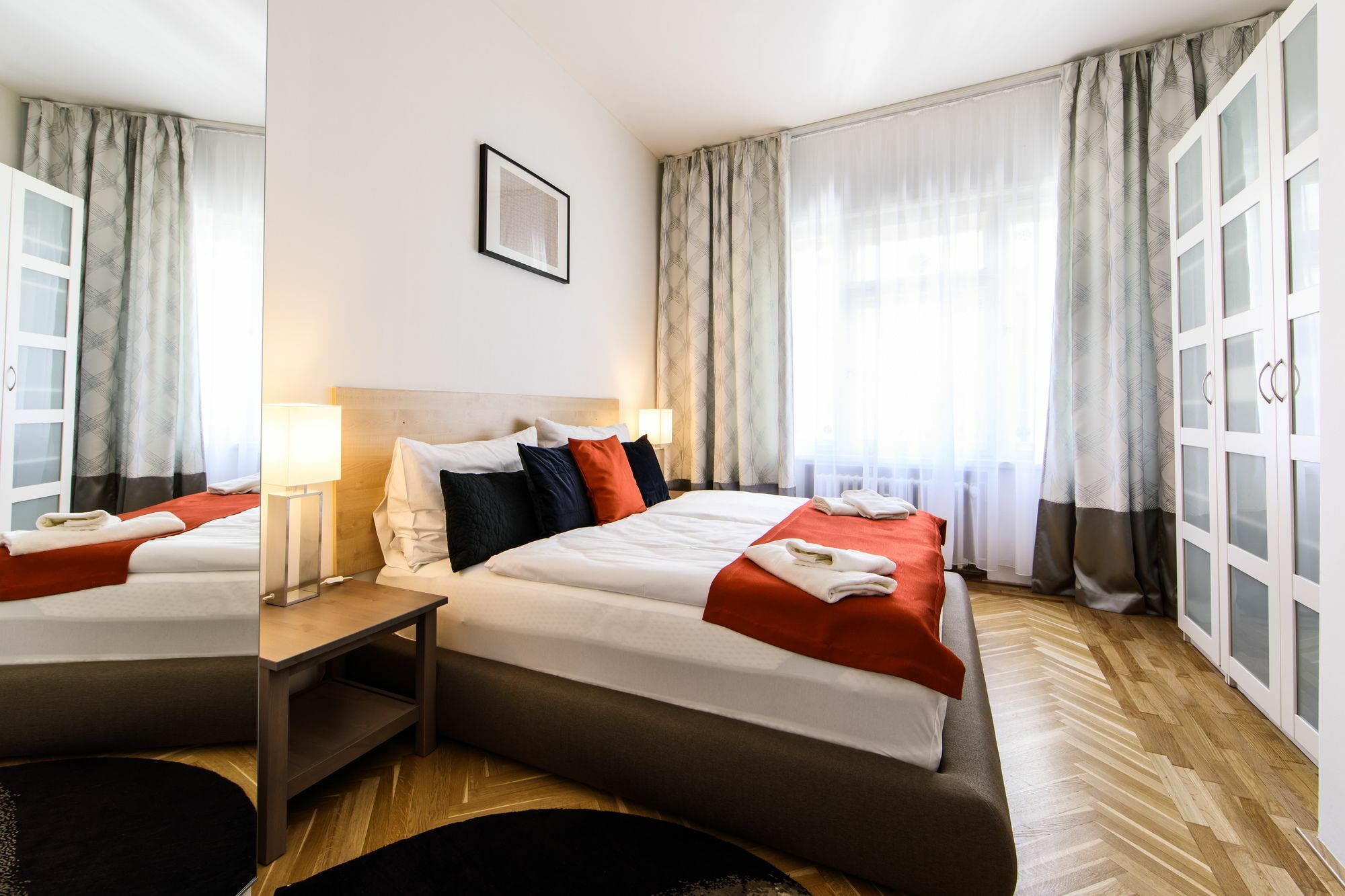 Aplend City Hviezdoslavovo Namestie Bratislava Dış mekan fotoğraf